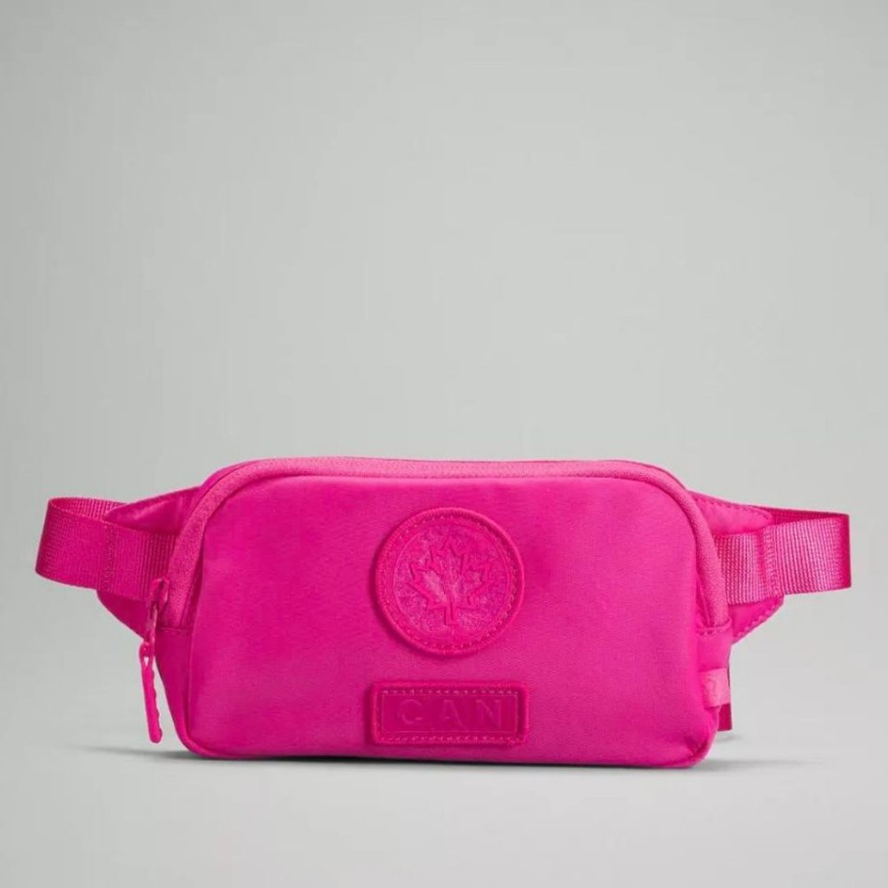 Lululemon Team Canada Future Legacy Mini Belt Bag Sonic Pink